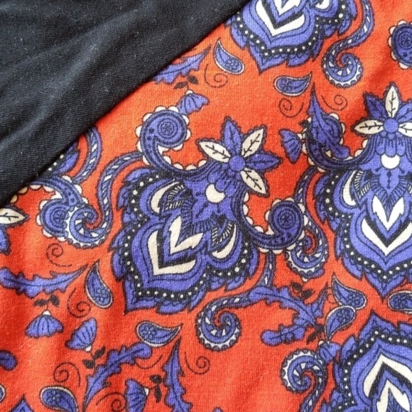 LulaRoe Randy - Picture 7 of 8